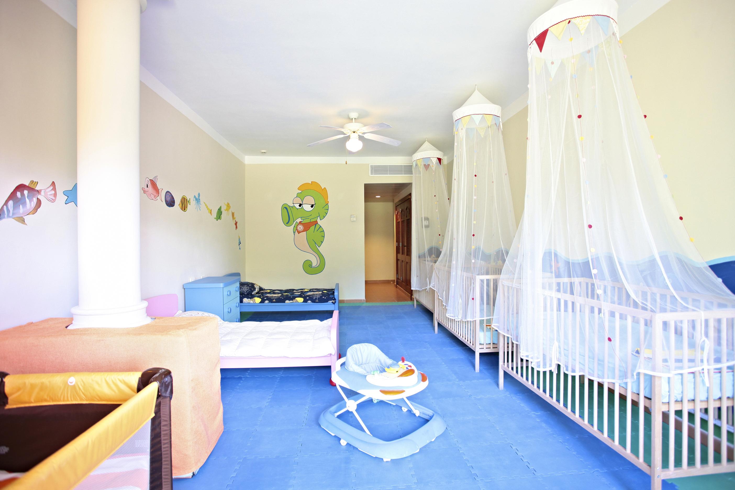 Bahia Principe Grand Bavaro Punta Cana Exterior photo Nursery